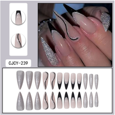 Press on nails(24 pcs/set)💅