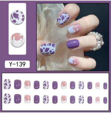 Press on nails(24 pcs/set)💅