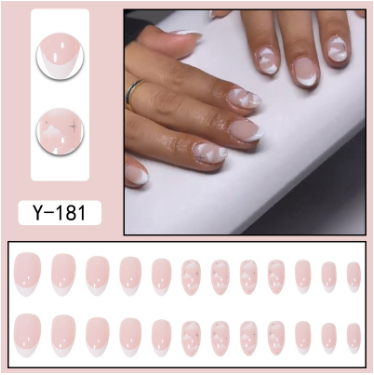 Press on nails(24 pcs/set)💅